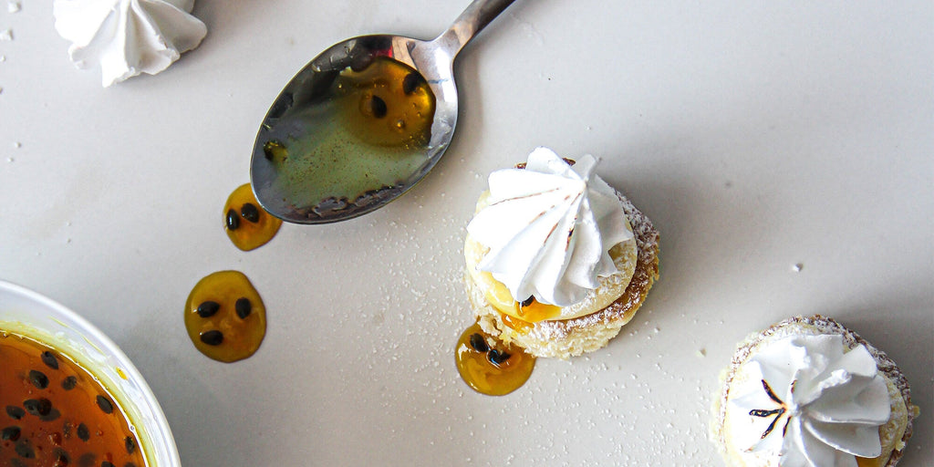 Mini Pineapple Jam & Granadilla Cakes